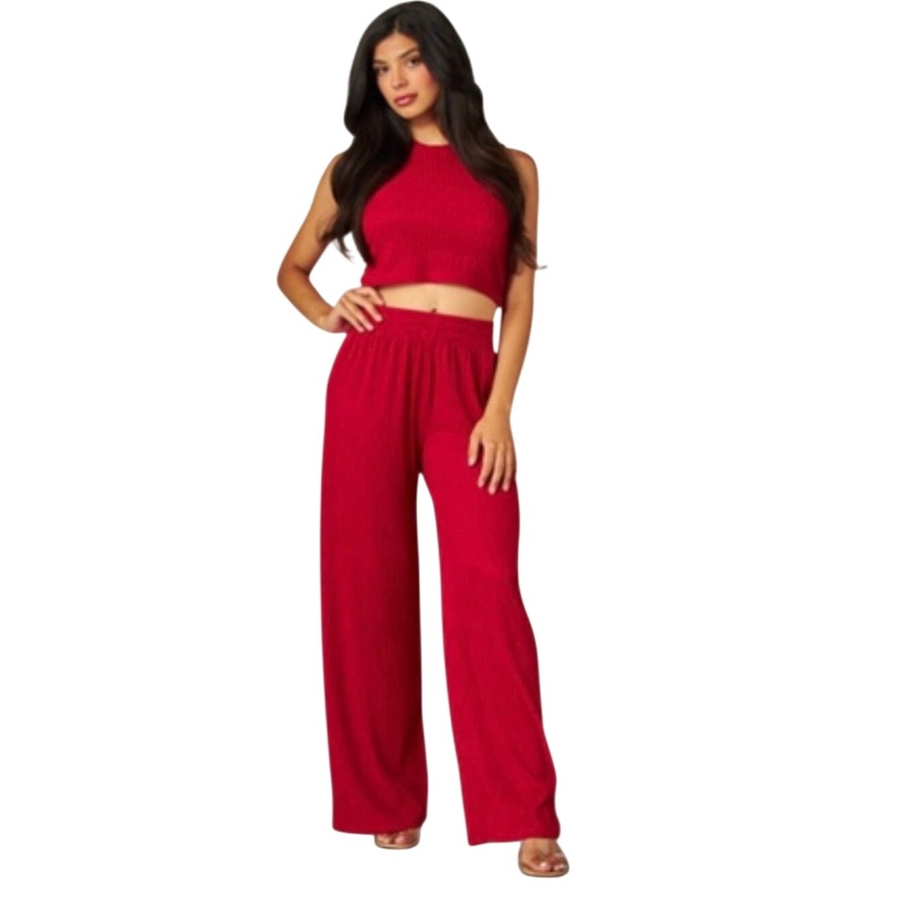Wide-Leg Pleated Pant & Tank Set in Red